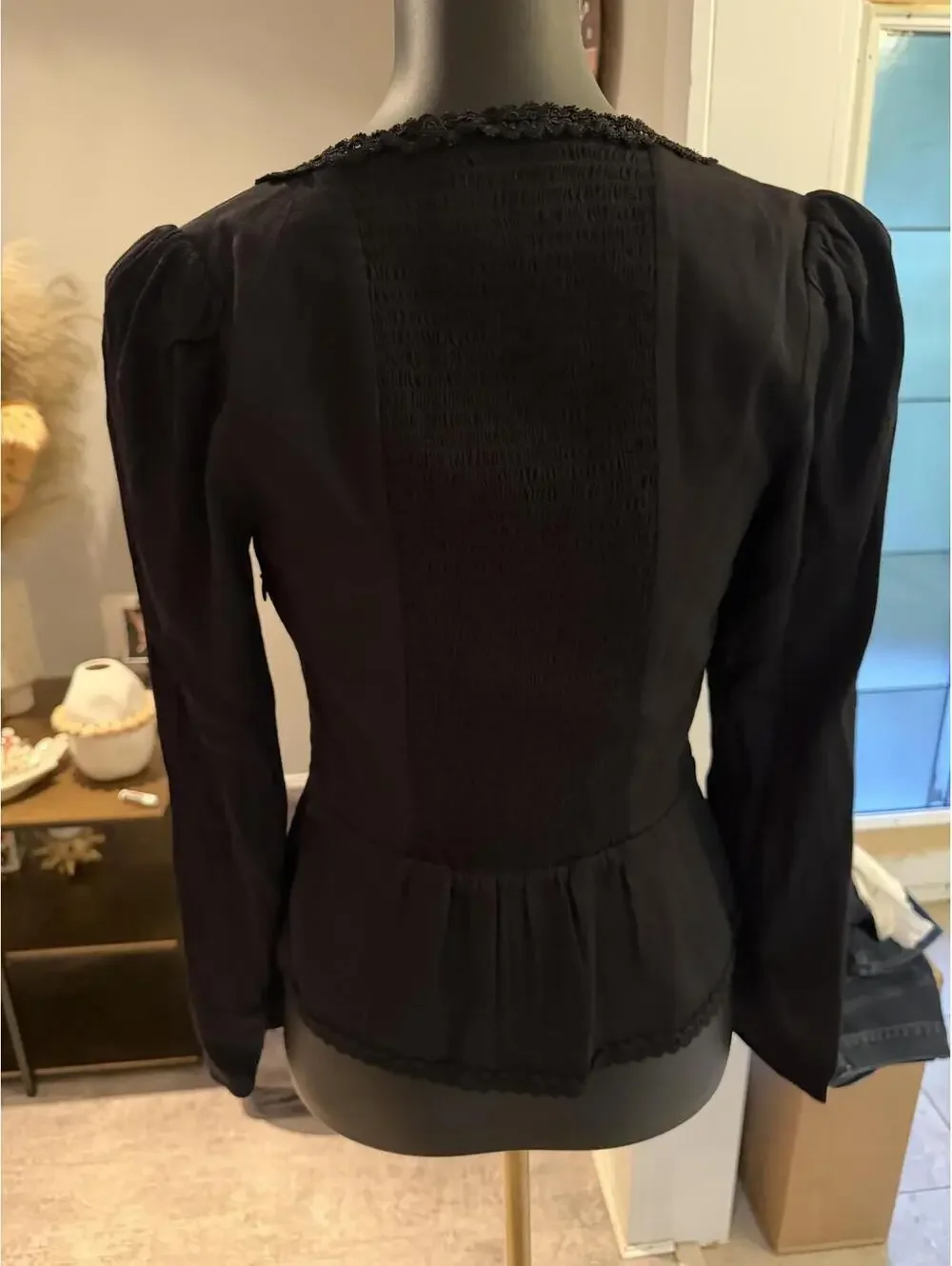 NWOT Black Reformation Button Down Nikky Top size 8 ruched back side zip